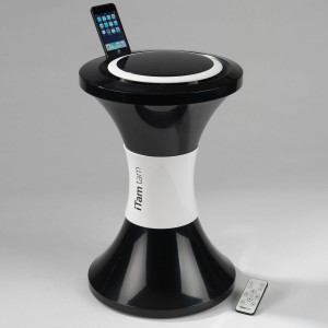 klein_und_more_hocker_mit_dock_8473_0