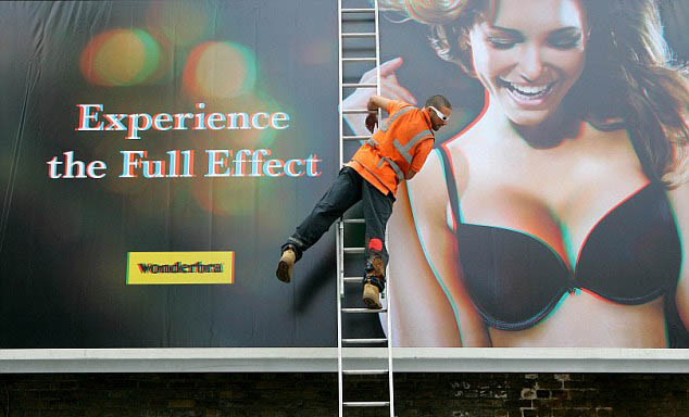 wonderbra1