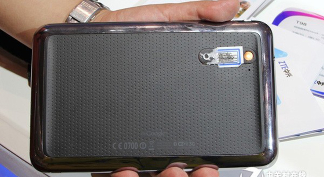ZTE T98 back