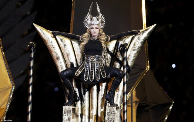 madonna-super-bowl-01