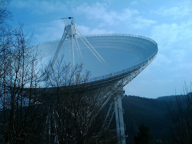 radio telescope 33