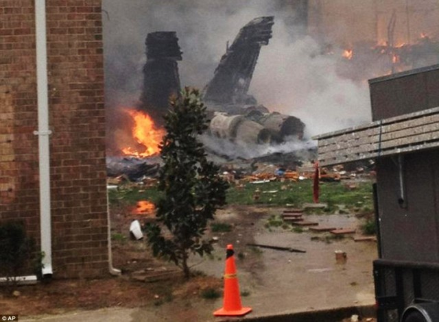 F-18-crash