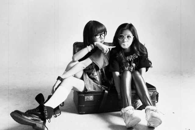 bubble-gum-fashion-girls