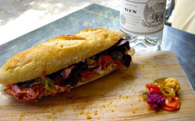 Salume-alcoholic-sanwiches2-550x341