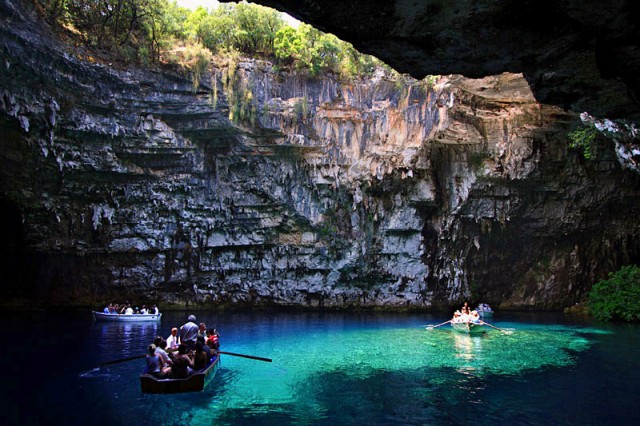 melissani-cave-kefalonia-island-greece-1