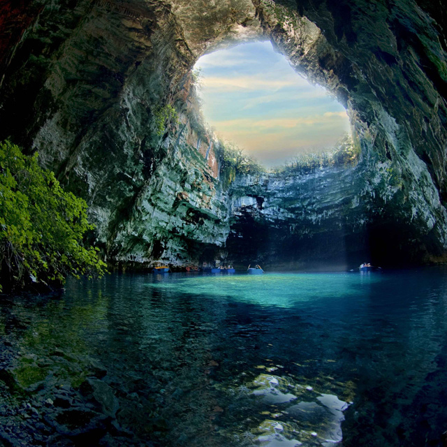 melissani-cave4