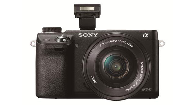NEX-6_front_wSELP1650_2_fla