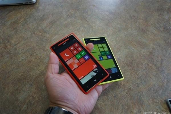 The HTC WIndows Phone 8X