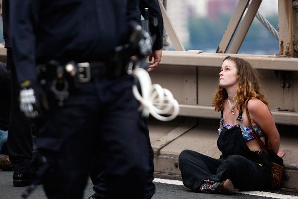 wallstreet_arrest_02