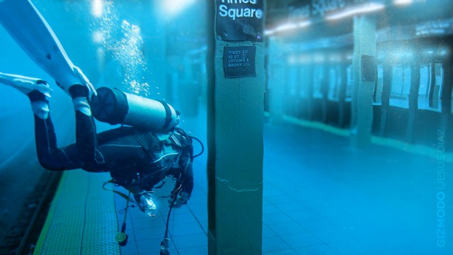 Gizmodo - Hurricane Sandy Could Really Flood The New York Subway System