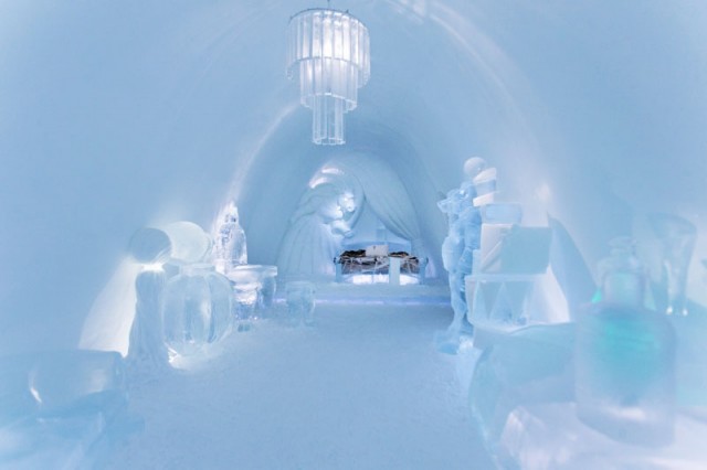 ICEHOTEL03