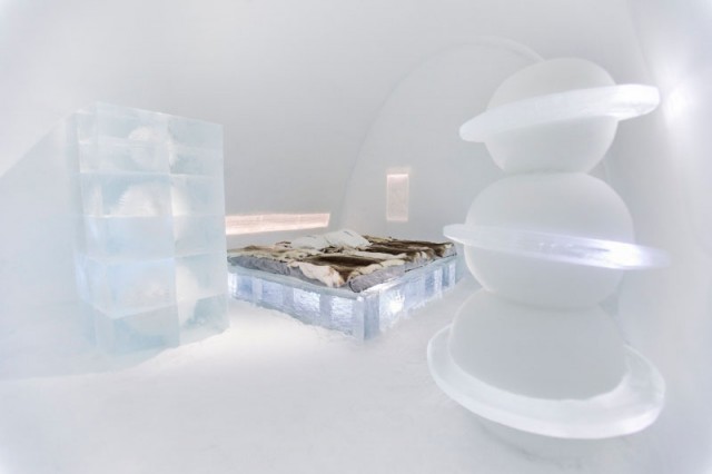 ICEHOTEL04
