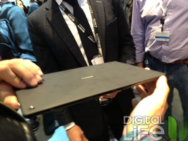 sony xperia tablet z-02