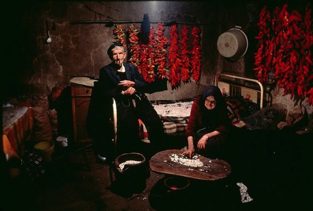 stevemccurryhomeagainyugoslavia10