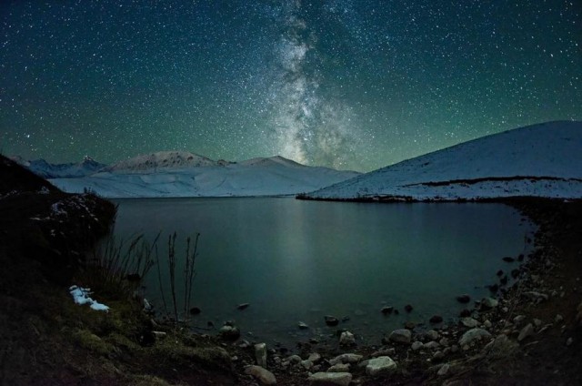 Elmar Akhmetov_Kazakhstan_Winner_Low Light_Open Competition_2013
