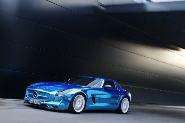 mercedes-benz-sls-amg-8