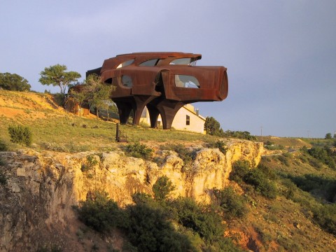 steel-house-480x360