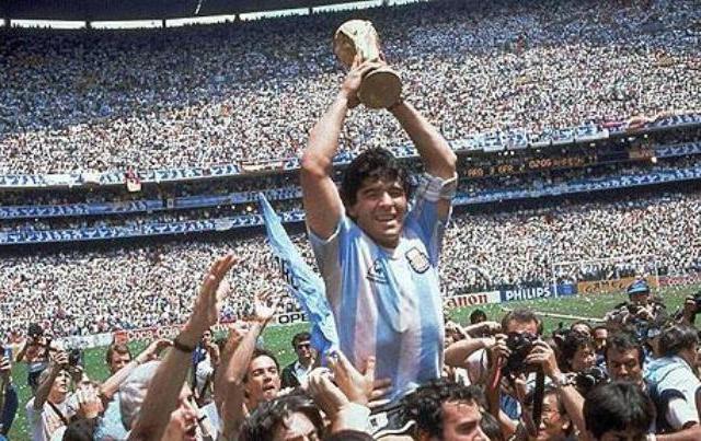 Diego_Maradona_1986