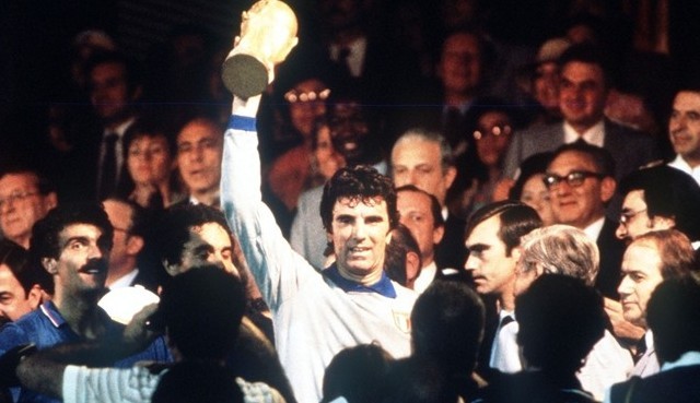 Dino_Zoff_1982