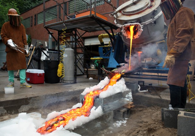 bompas-parr-cook-with-lava-02