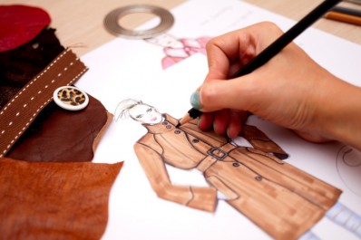 FASHION-DESIGNER