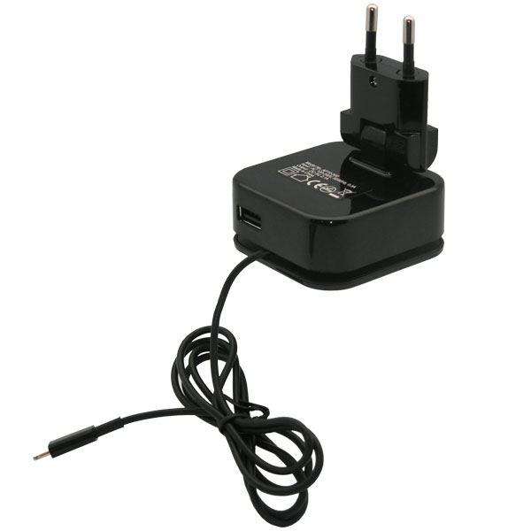 travel_charger_wrap_lightning_extra_usb_output_2100mha_black4