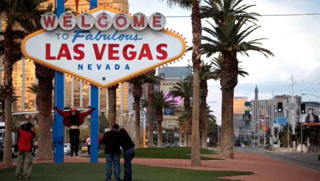 welcome-to-fabulus-las-vegas-01