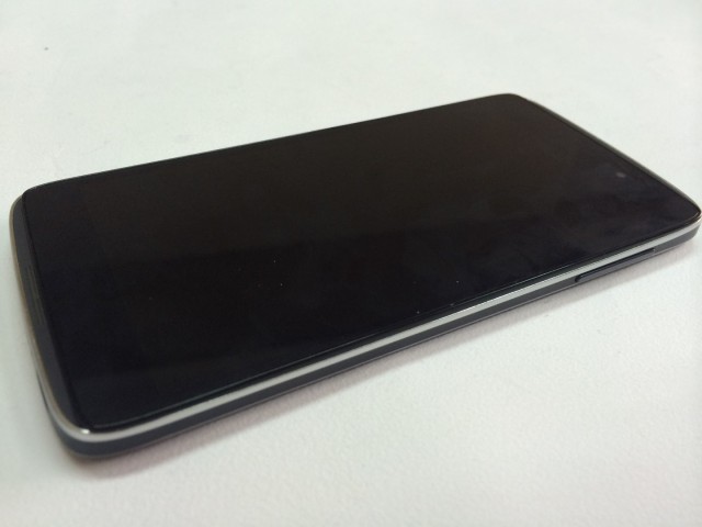 Alcatel OneTouch Idol 3 (1)