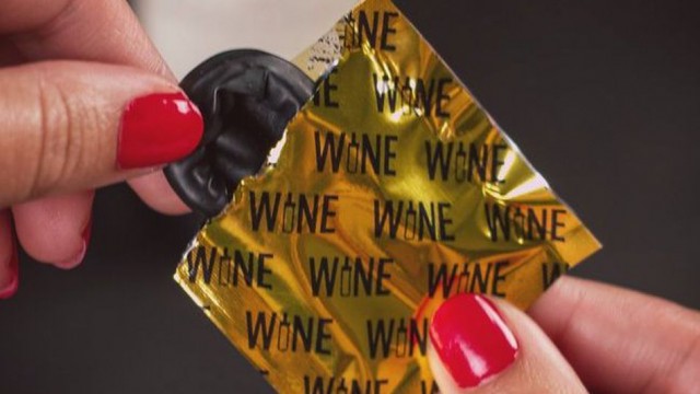 wine-condom1