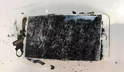 iphone-7-plus-explodes-in-china-4