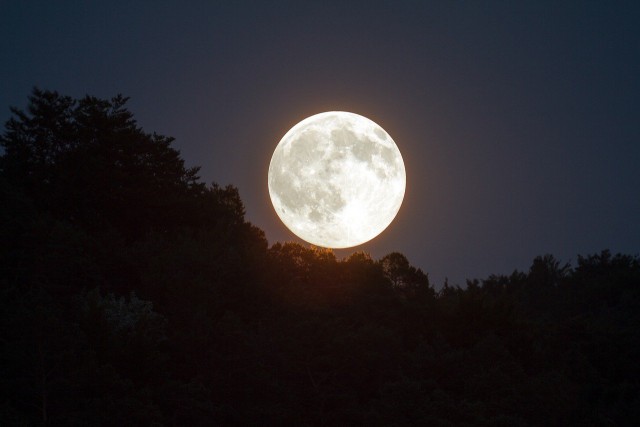 super-moon