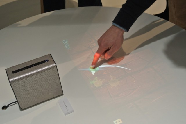 Sony Xperia Touch (4) (Large)