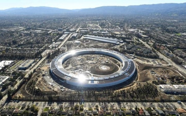 apple campus 2