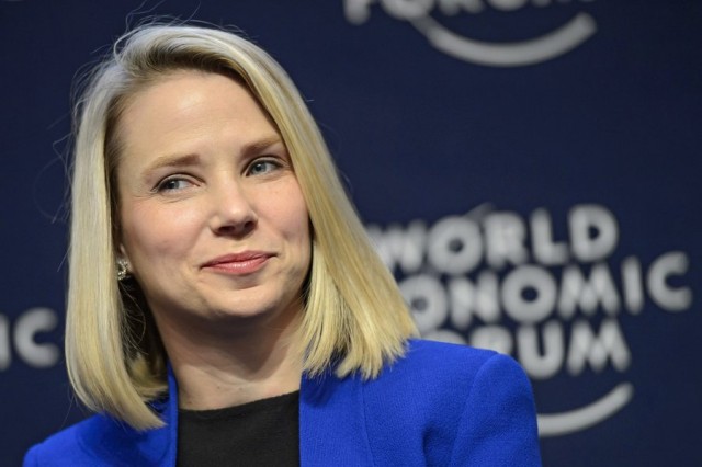 Yahoo CEO Marissa Mayer announces she is expecting twins