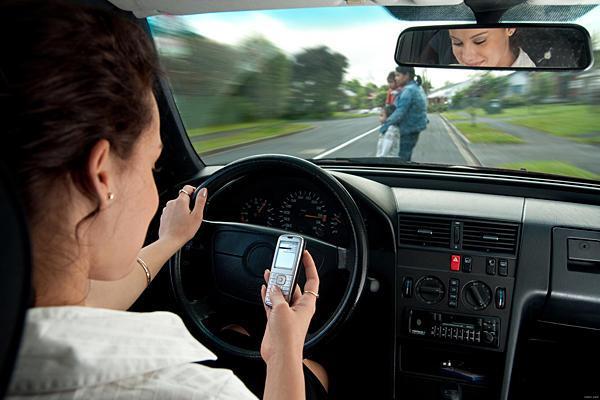 texting-driving (1)