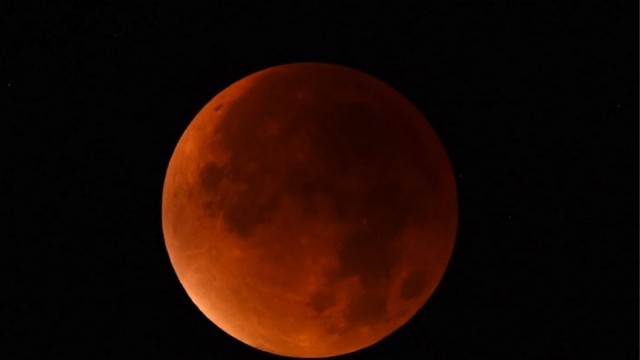 blood-moon