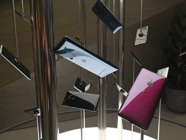 Sony Xperia XZ3 (1)