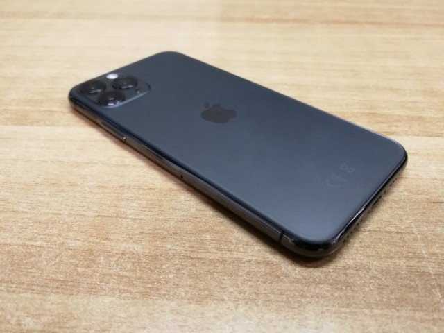 iPhone 11 Pro2