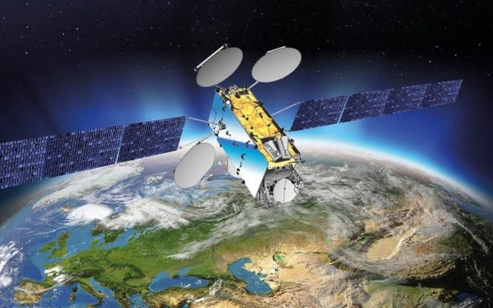 Hellas Sat Διάστημα