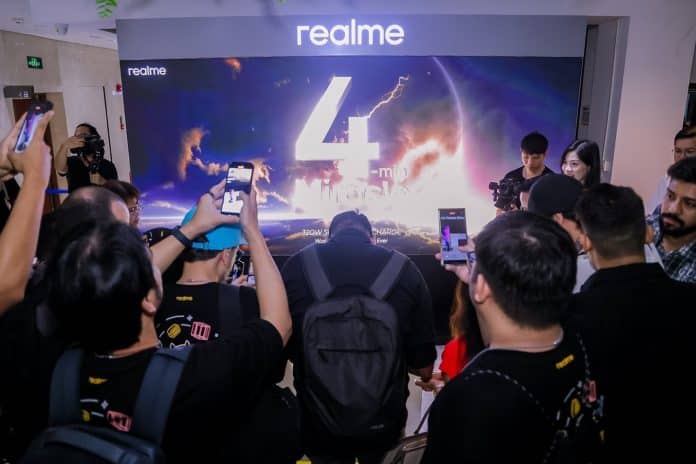realme