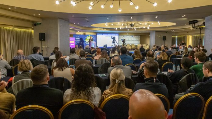 e-Business & Digital Marketing