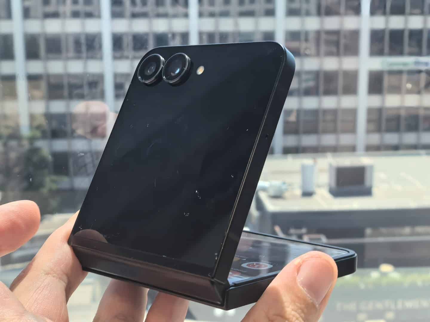 Galaxy Z Flip7 FE