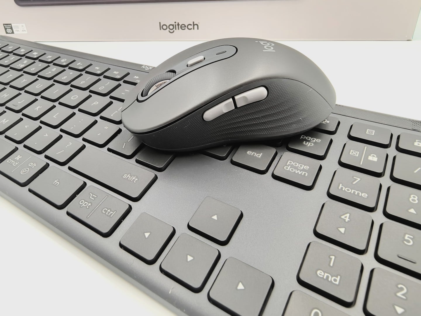 Logitech Signature Slim Combo MK950