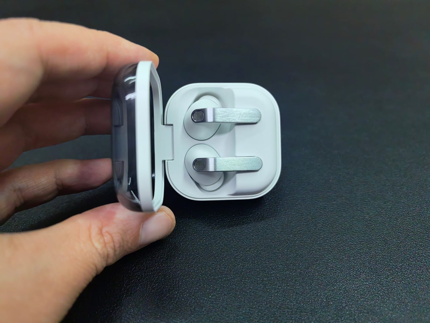 Samsung Galaxy Buds4 Pro